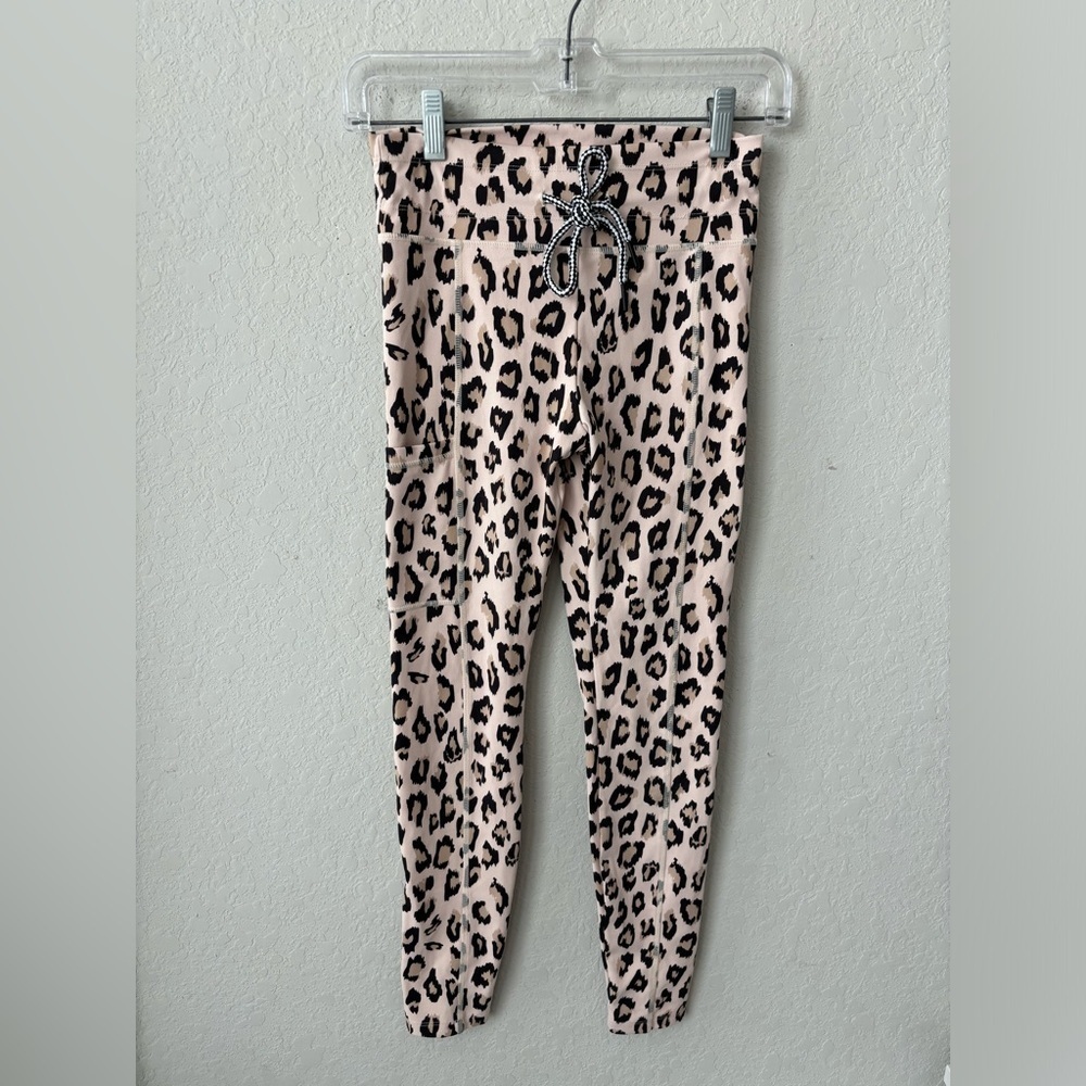 CB activewear Leopard leggings SZ S